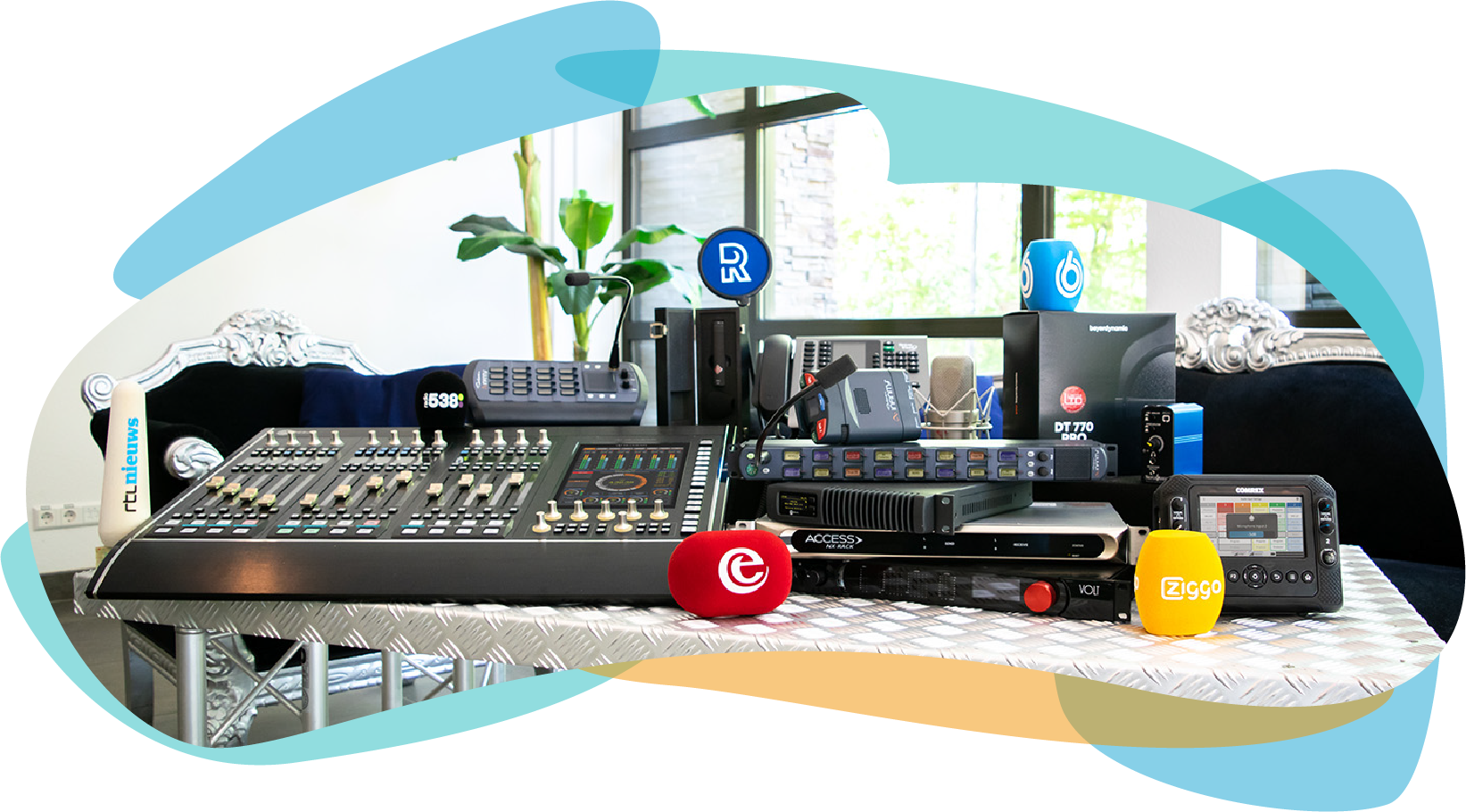 SmartLed_Studio_Meubel_Omrop_Fryslan_4